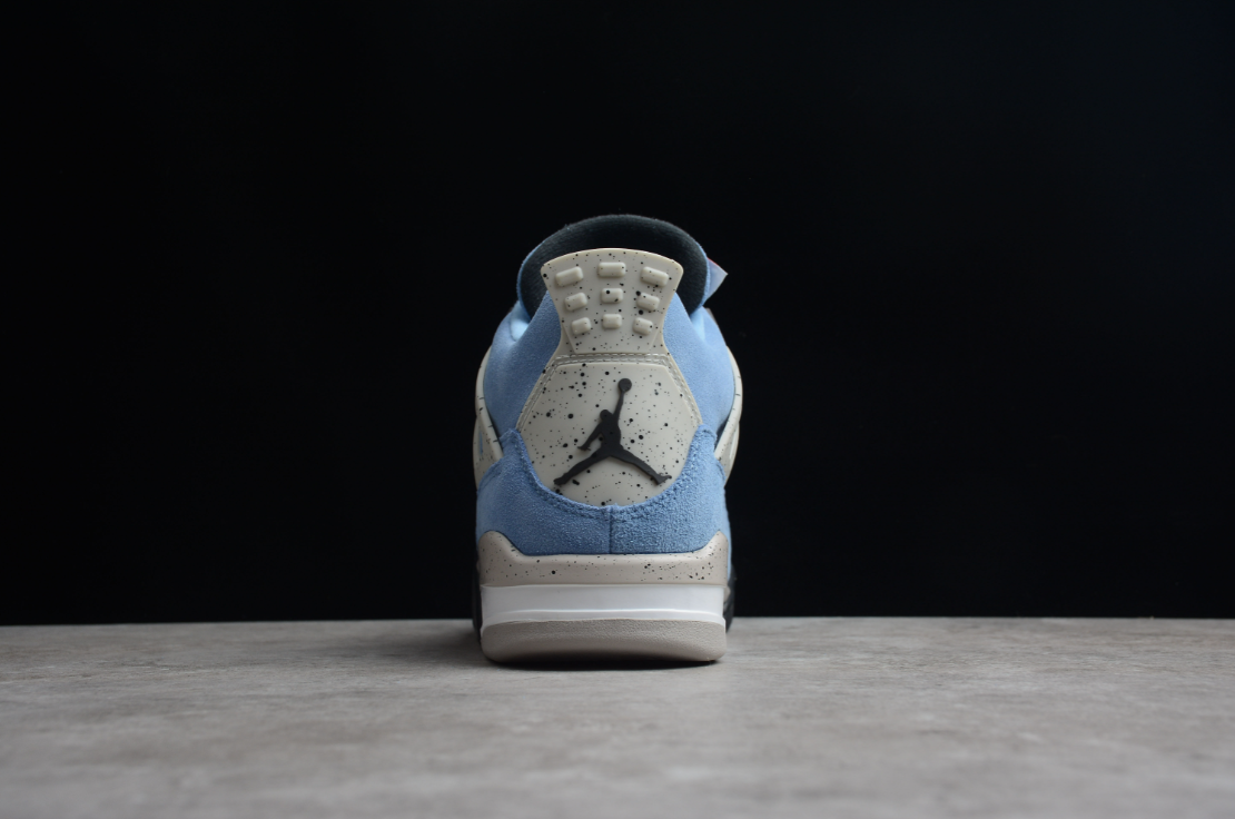 Air Jordan 4 Retro University Blue