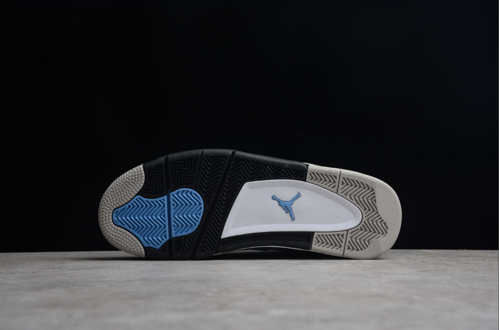Air Jordan 4 Retro University Blue
