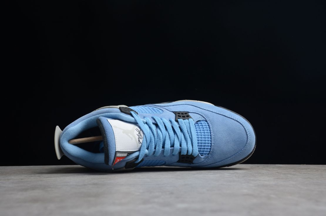 Air Jordan 4 Retro University Blue