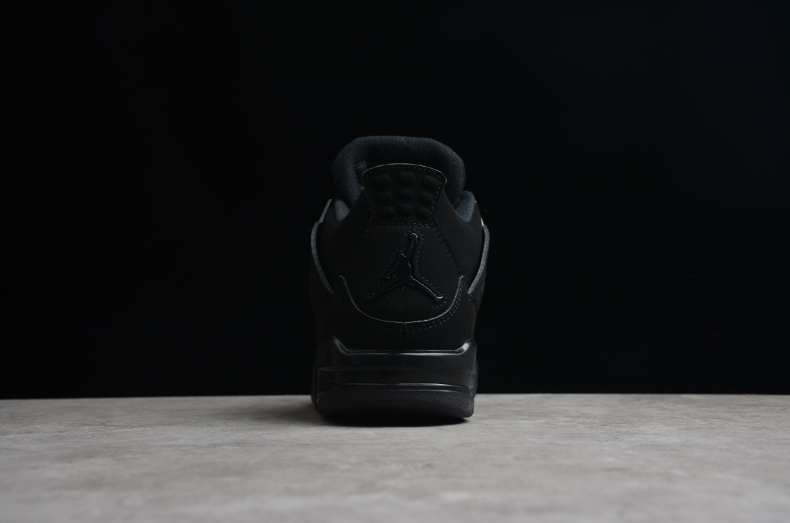 Air Jordan 4 Retro “Black Cat”