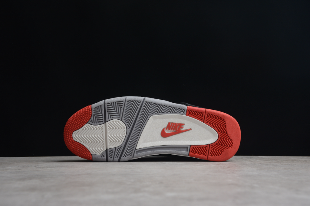 Air Jordan 4 Retro OG 'Bred' 2019