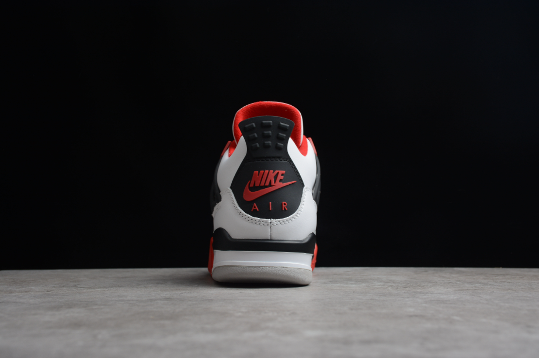 Air Jordan 4 Retro Fire Red (2020)
