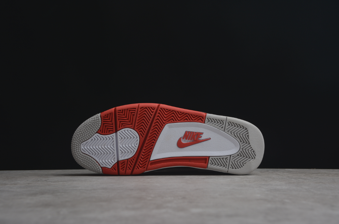 Air Jordan 4 Retro Fire Red (2020)