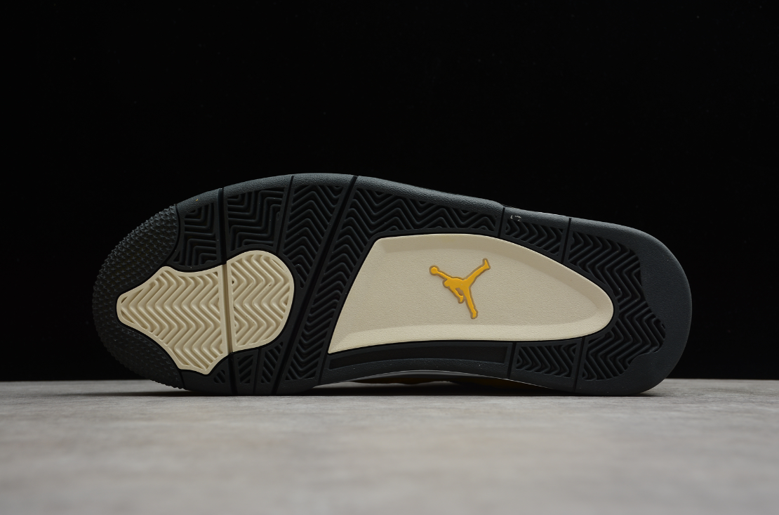Air Jordan 4 “Lightning”