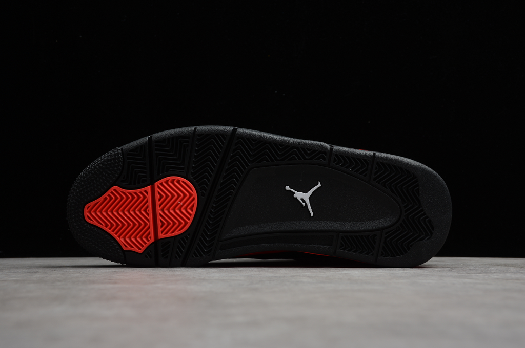 Air Jordan 4 “Red Thunder”