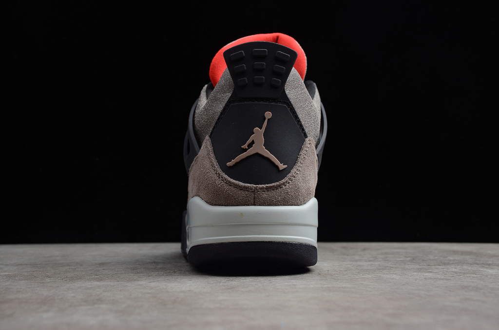 Air Jordan 4 “Taupe Haze”
