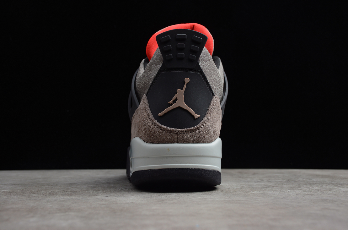 Air Jordan 4 “Taupe Haze”