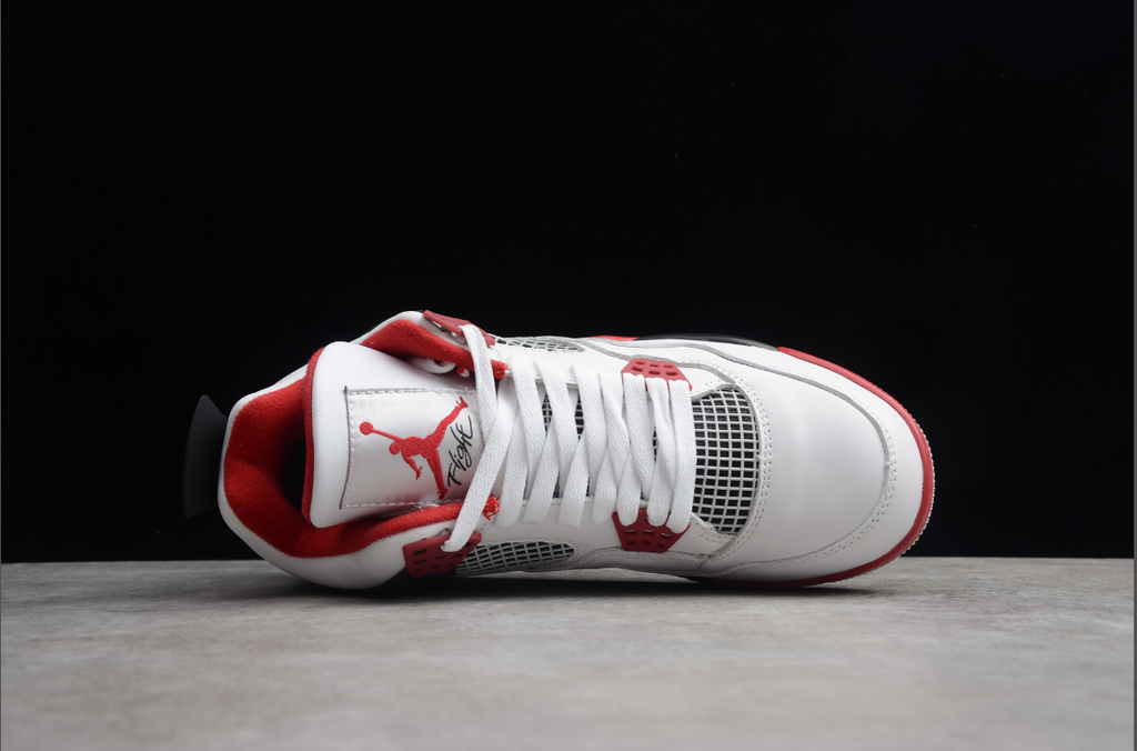 Air Jordan 4 Retro Fire Red (2012)