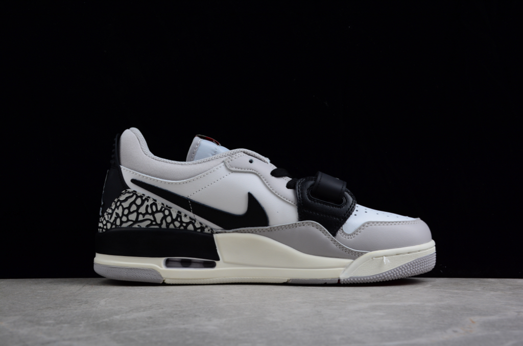 Air Jordan Legacy 312 Low 'Tech Grey'