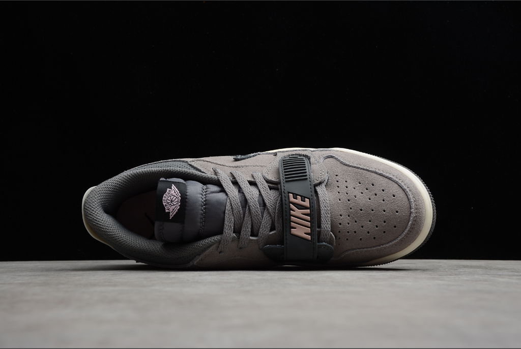 Air Jordan Legacy 312 Low Gunsmoke
