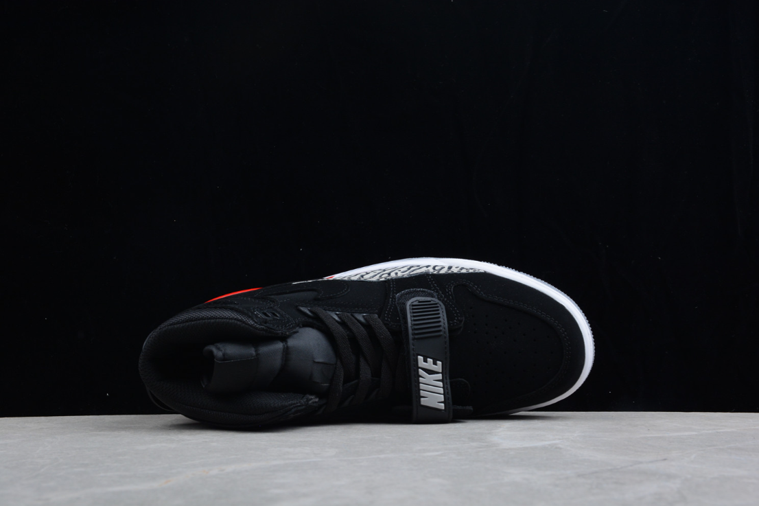 Air Jordan Legacy 312 'Black Suede'
