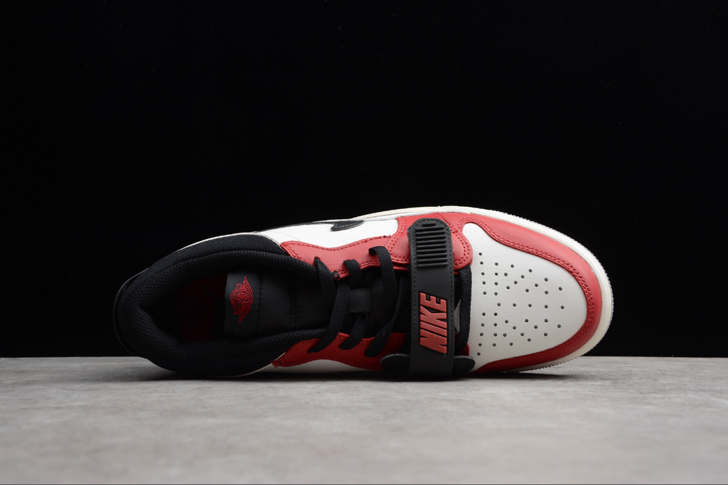 Air Jordan Legacy 312 Low Chicago Varsity Red