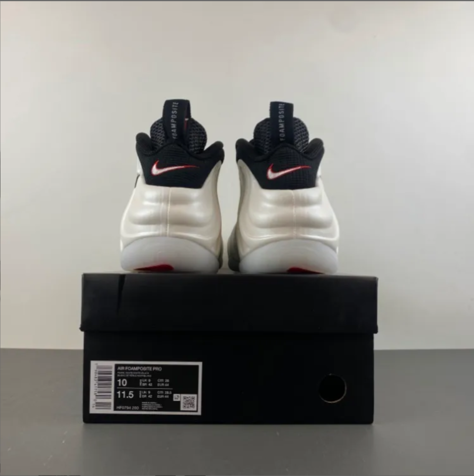 Air Foamposite Pro Pearl Shoes Sneakers