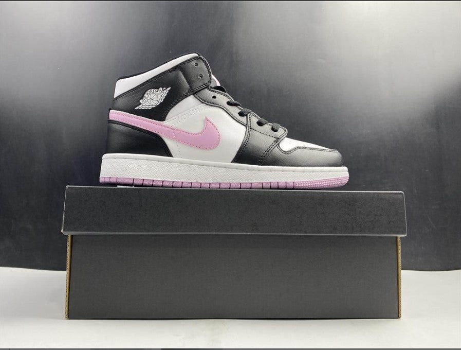 Air Jordan 1 Mid GS Shoes Sneakers