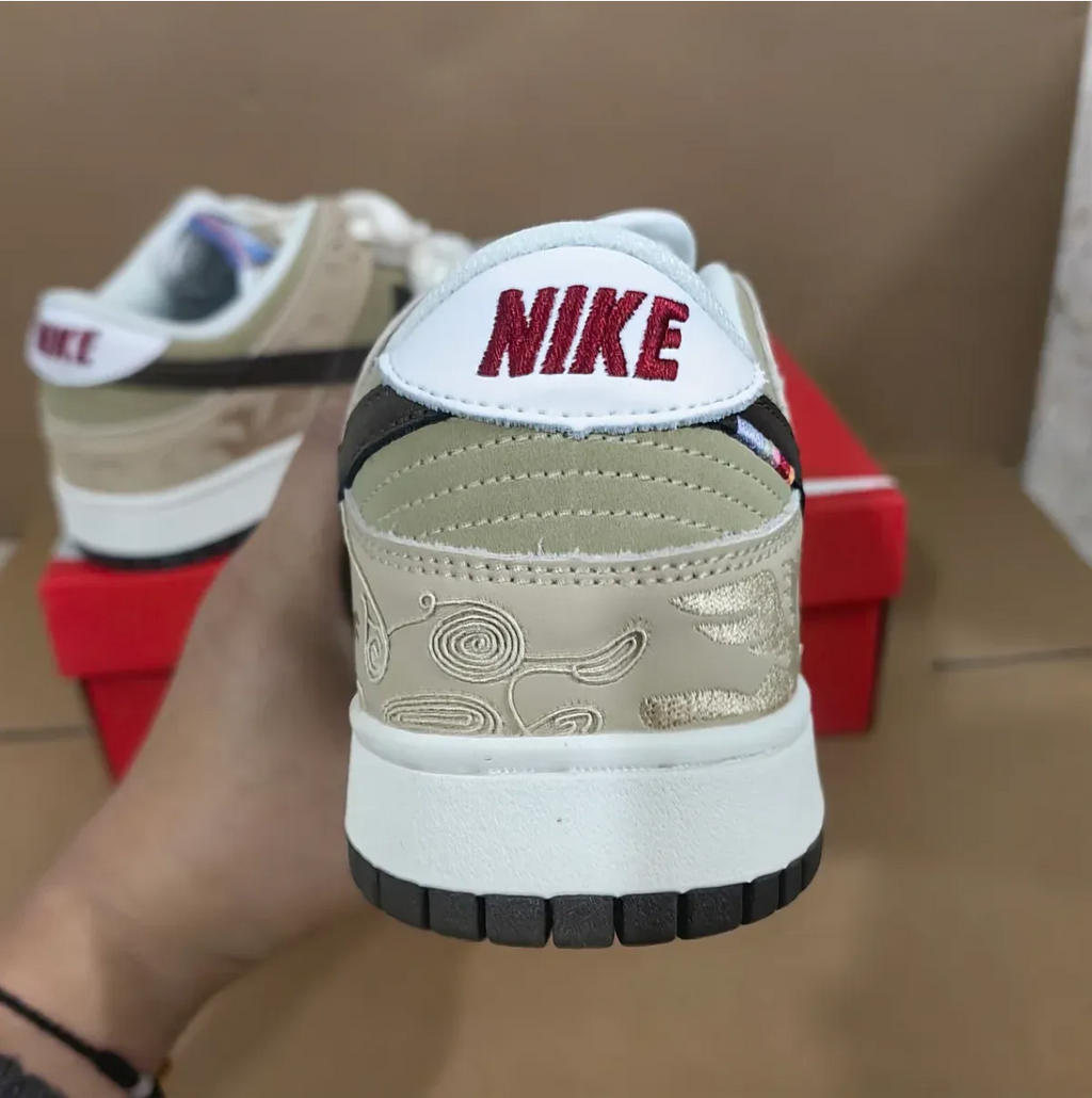 Dunk Low Year Of The Horse Shoes Sneakers