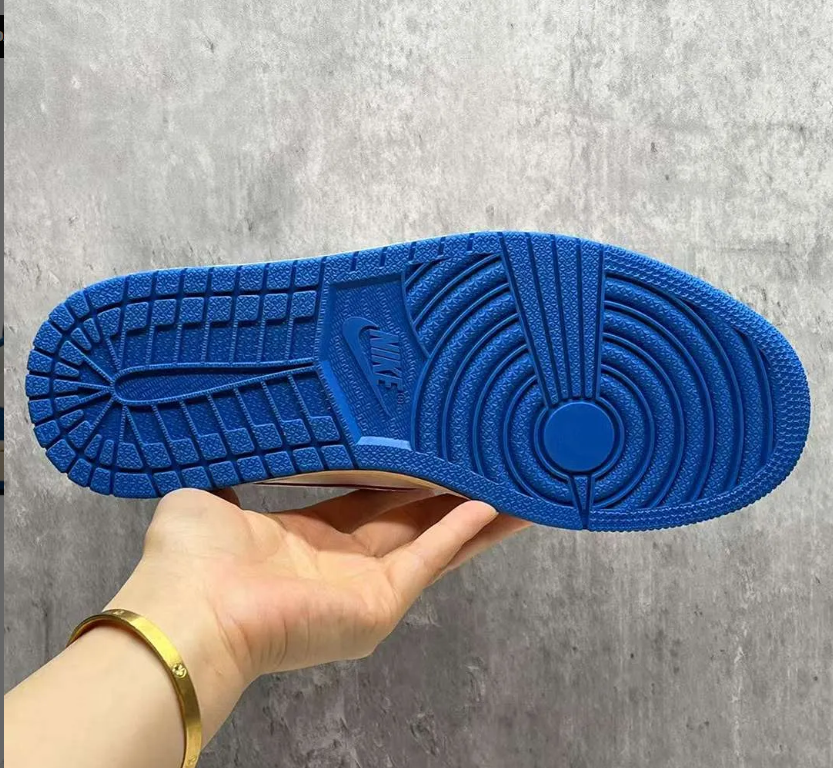 Travis Scott x Fragment x AJ 1 Low 2025 Shoes Sneakers