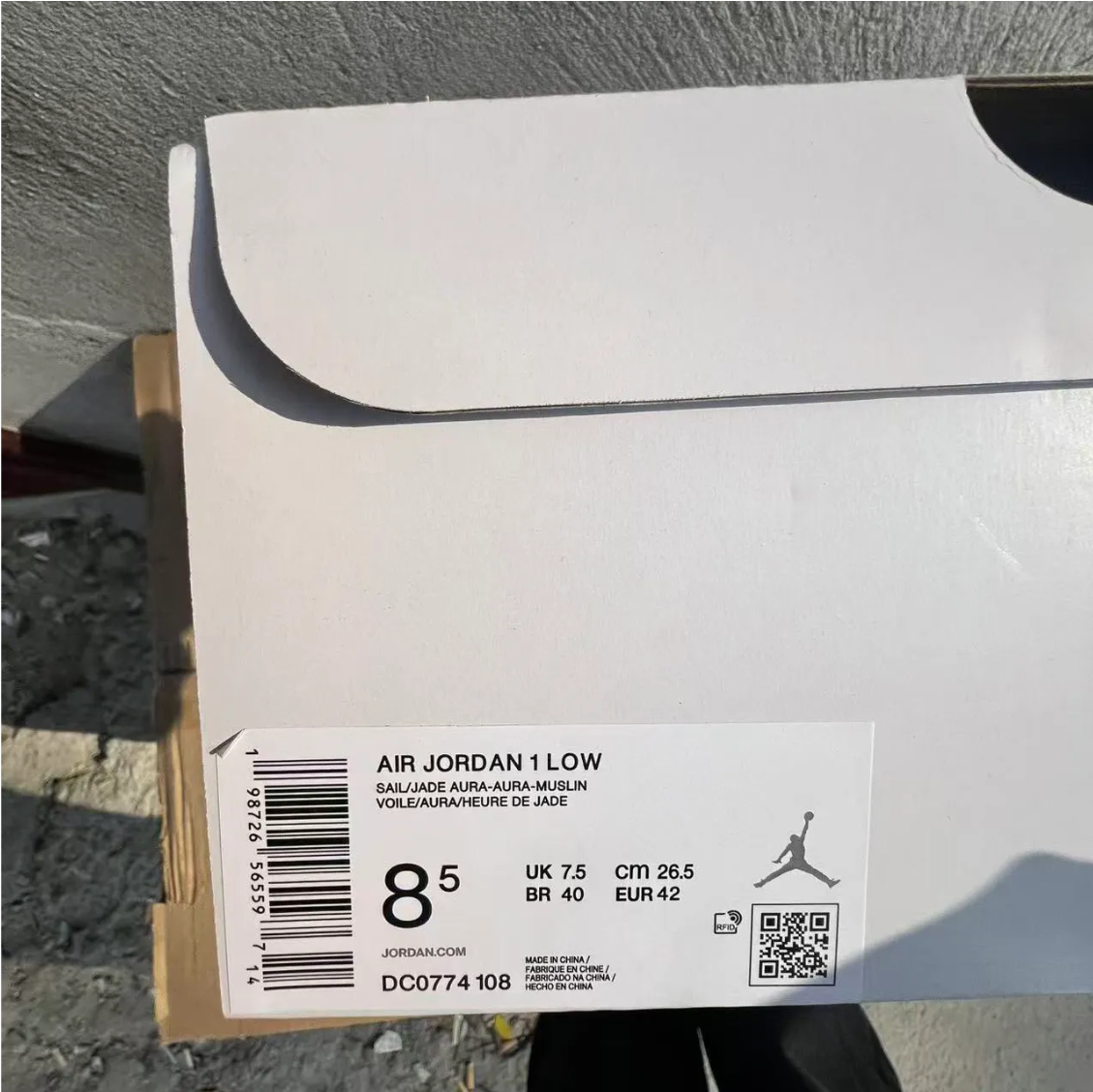 Air Jordan 1 Low Sail Aura Shoes Sneakers