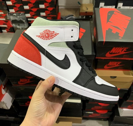 Air Jordan 1 Mid Black And White Red