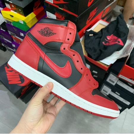 Air Jordan 1 Reverse Banned 2020