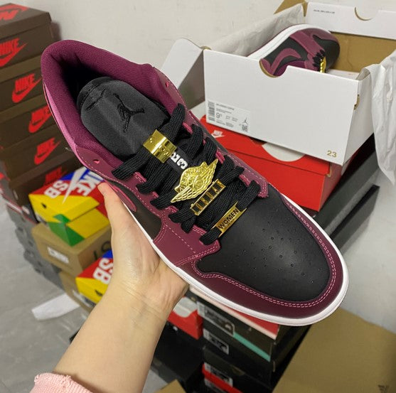 Air Jordan 1 Low Beetroot Gold Pendant