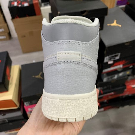 Air Jordan 1 Mid Haze Blue Silver White Grey