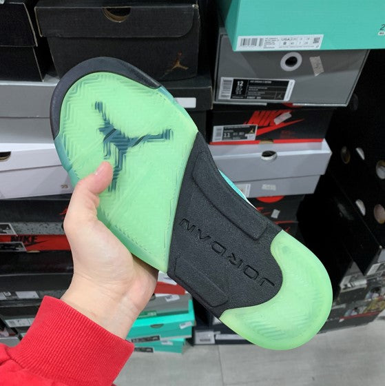 Air Jordan 5 Island Green