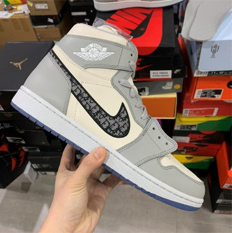 Air Jordan 1 Grey Cream