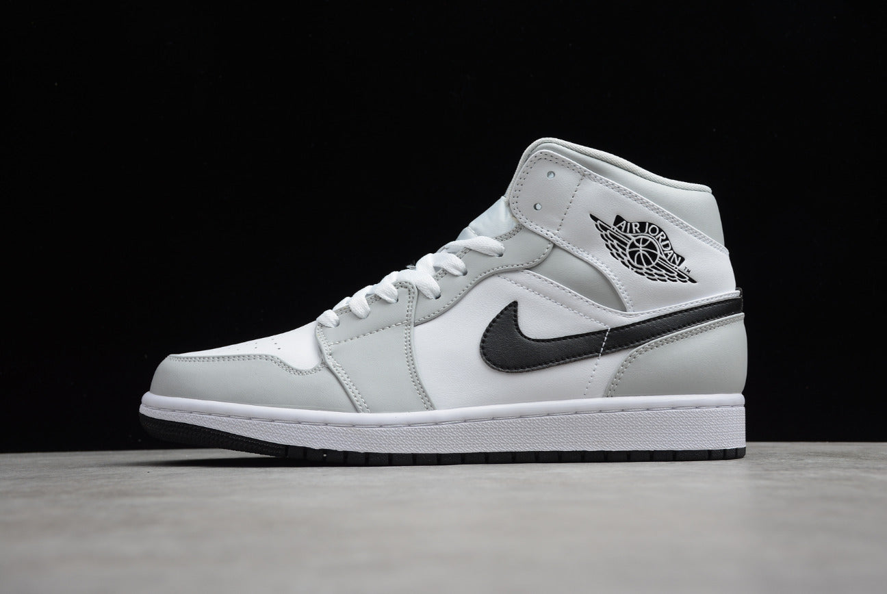 Air Jordan 1 Mid 'Light Smoke Grey'