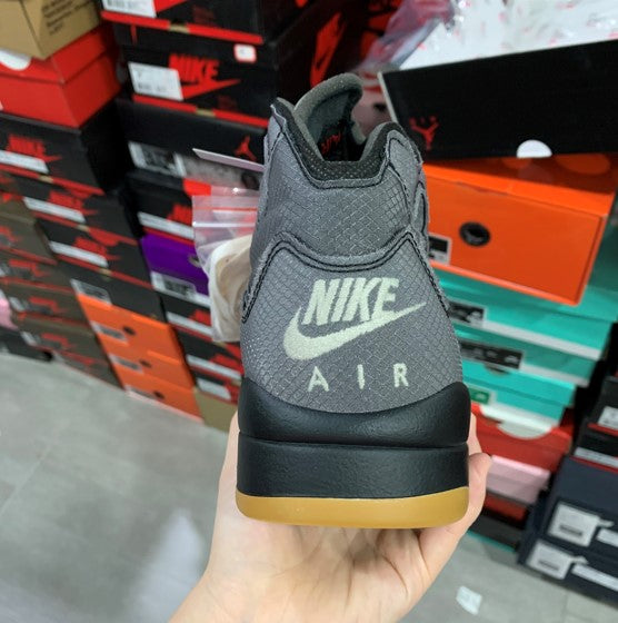 Air Jordan 5 Grey