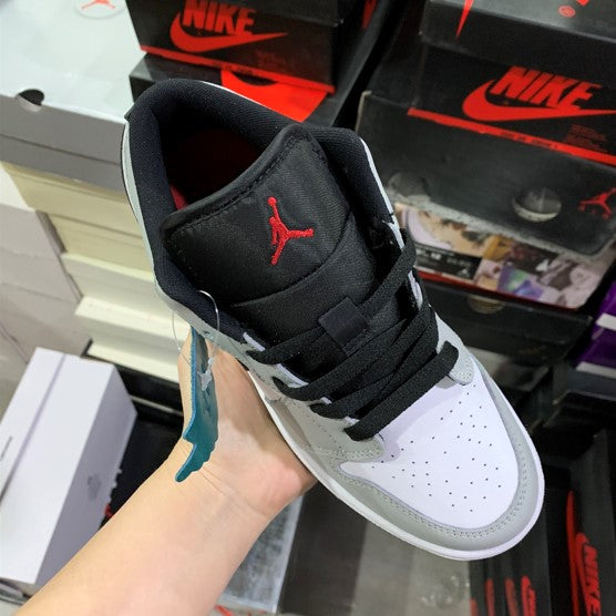 Air Jordan 1 Low White Gray