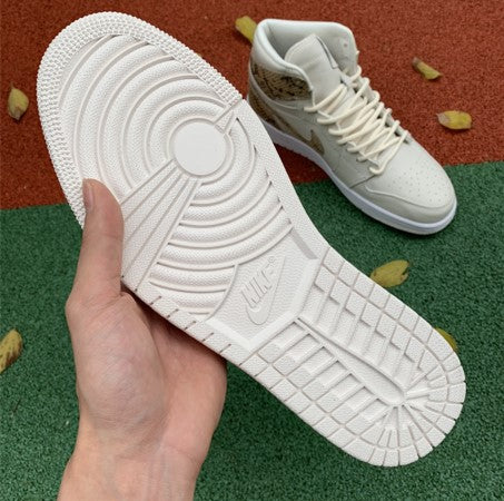 Air Jordan 1 Premium White