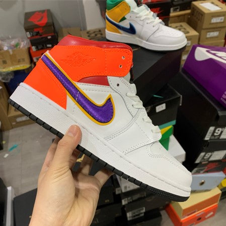 Air Jordan 1 Mid White Court Purple