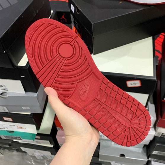 Air Jordan 1 Low Red Black