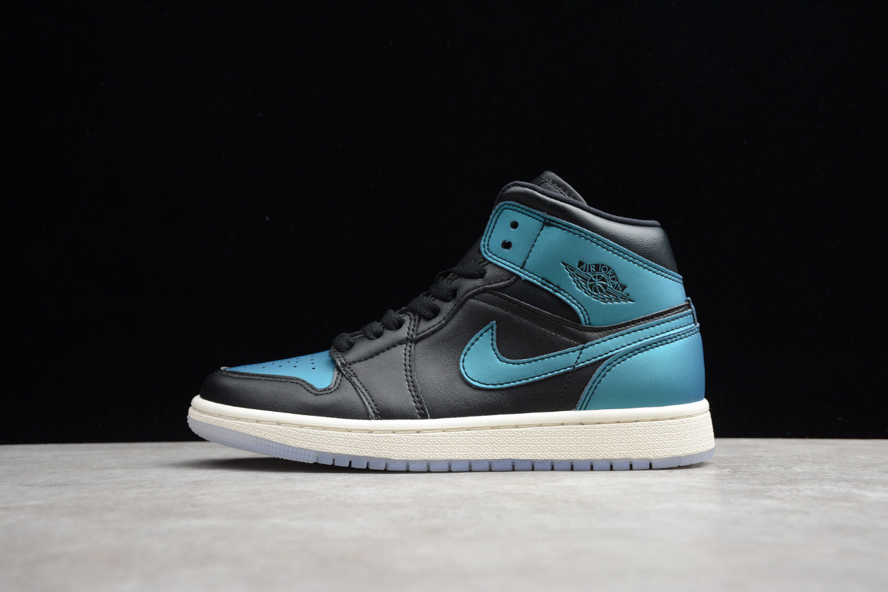 Air Jordan 1 Mid 'Metallic Turquoise'
