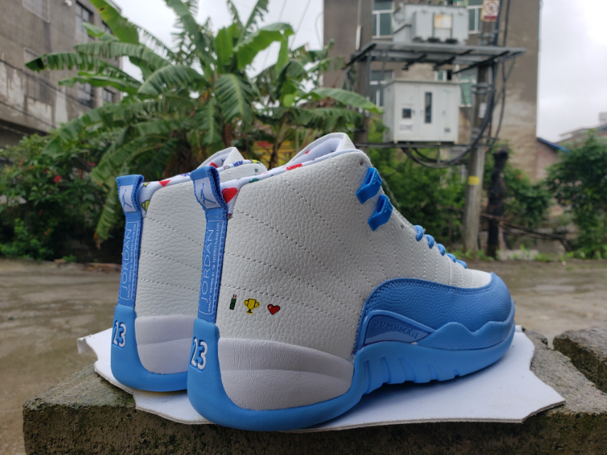Air Jordan 12 'Emoji'