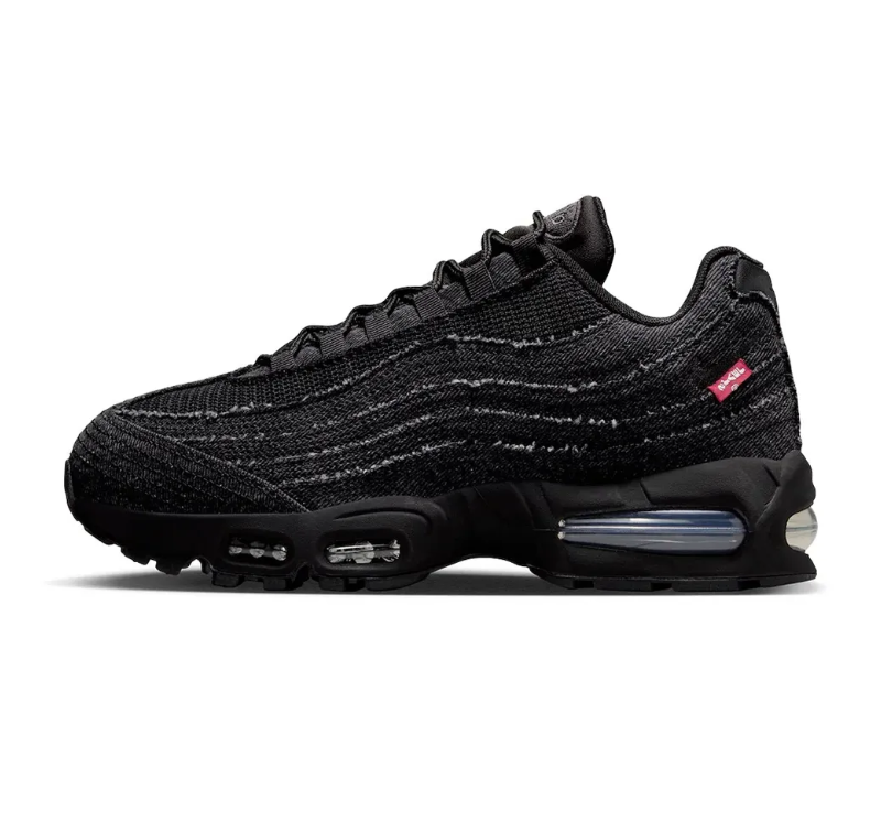 Levi’s x AM 95 Black Shoes Sneakers