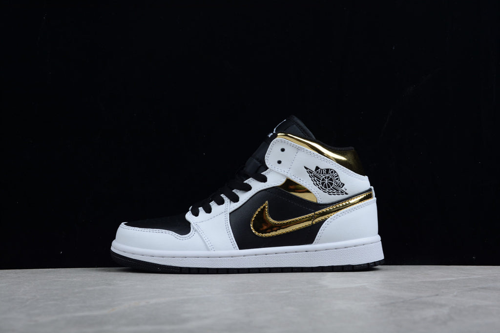 Air Jordan 1 Mid Patent Black White Gold