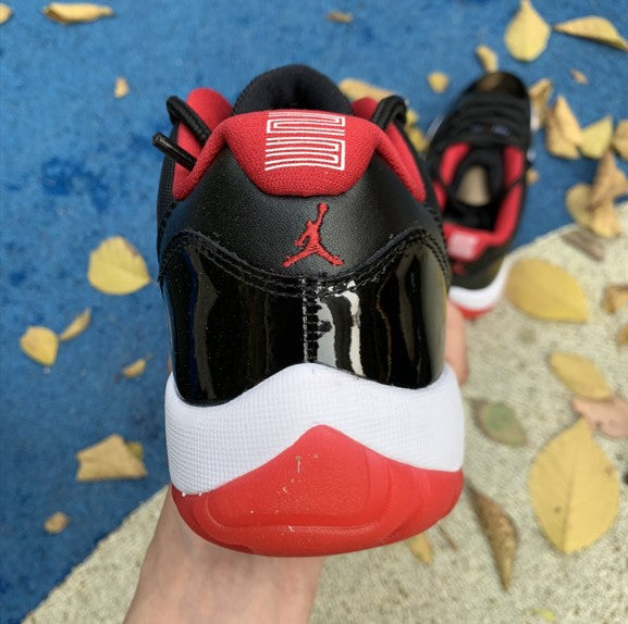 Air Jordan 11 Low Bred