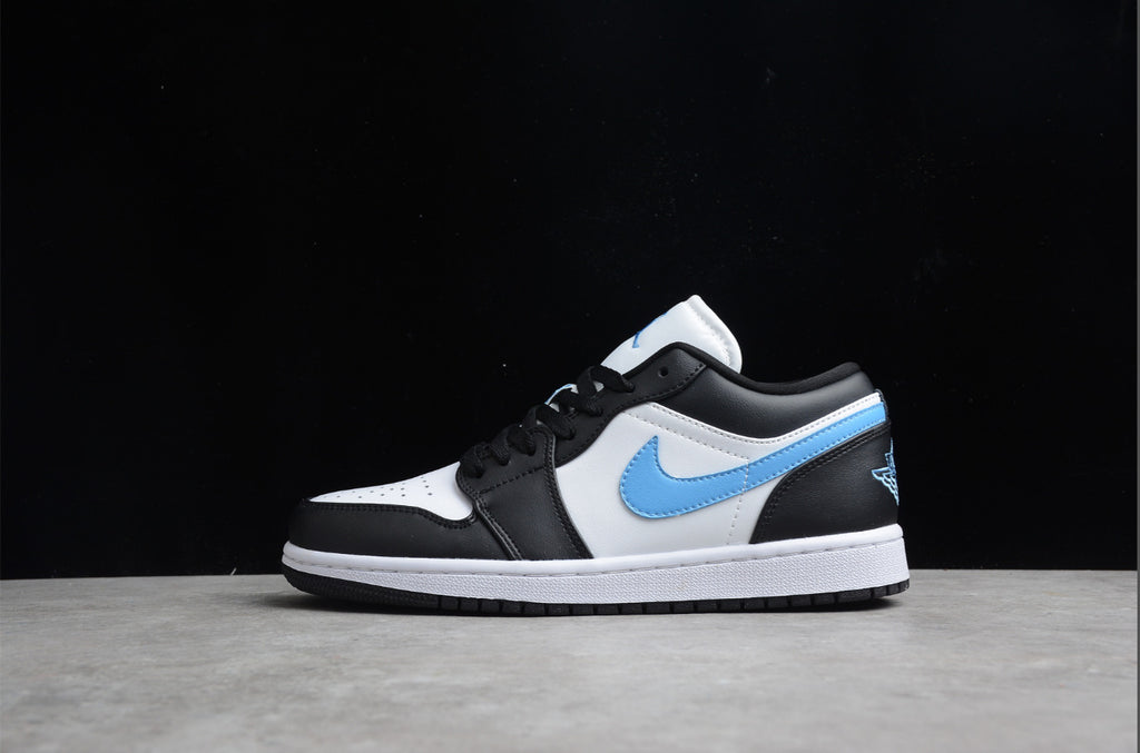 Air Jordan 1 Low “University Blue”