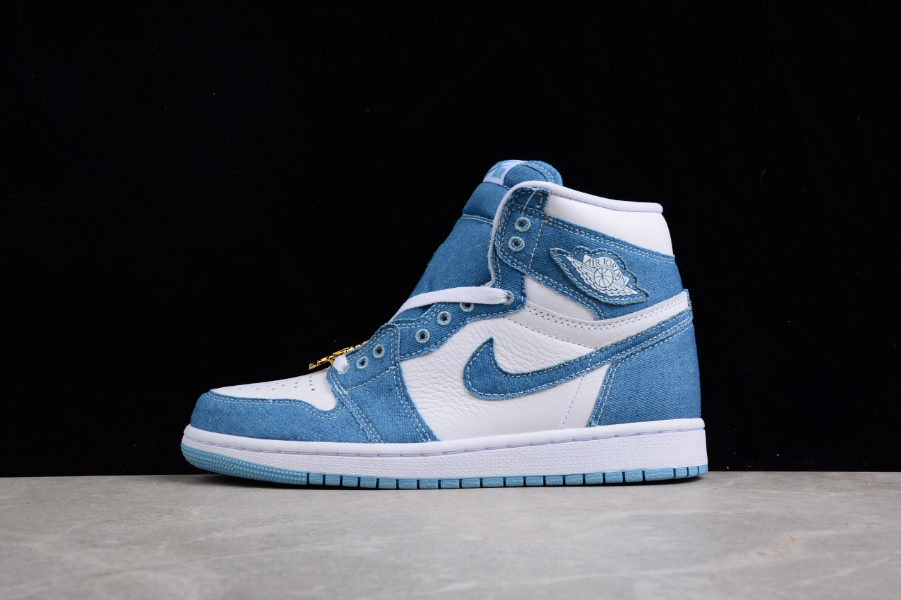 Air Jordan 1 Retro High OG WMNS “Denim”