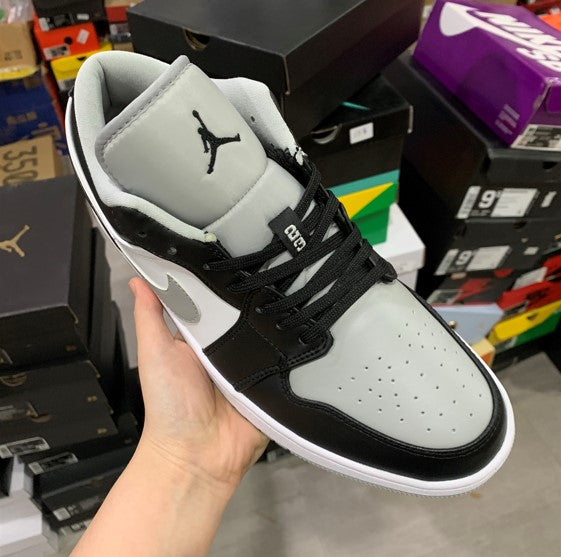 Air Jordan 1 Low ‘Light Smoke Grey’