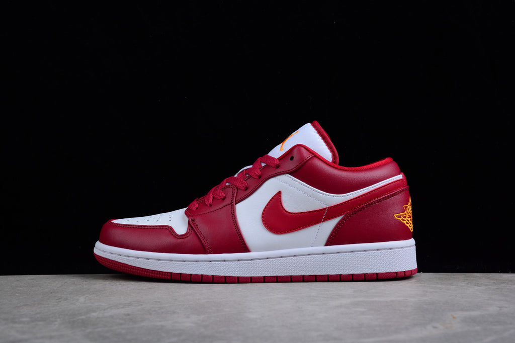 Air Jordan 1 Low OG Chicago