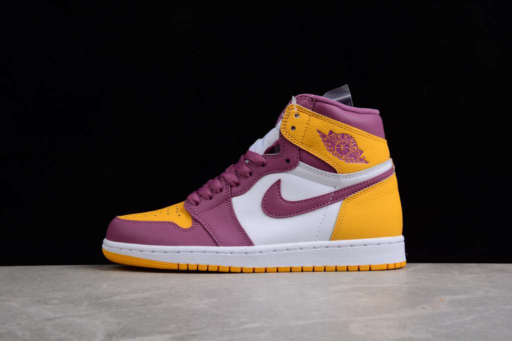 Air Jordan 1 Retro High OG Brotherhood