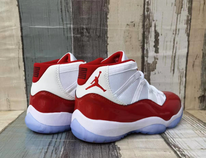 Air Jordan 11 White Red