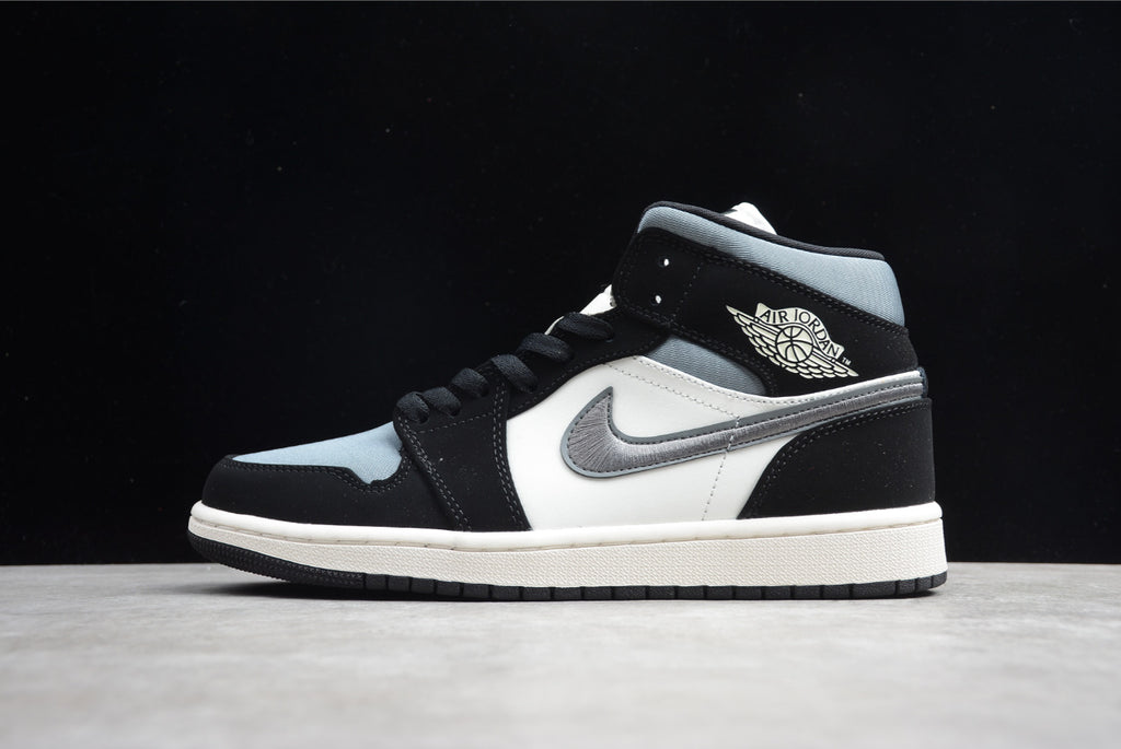 Air Jordan 1 Mid Satin 'Grey Toe'