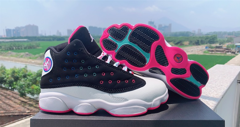 Air Jordan 13 GS Black And White Pastel Egg