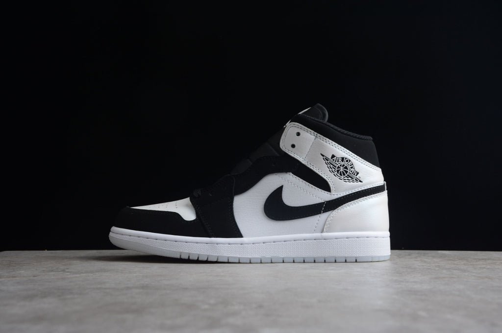 Air Jordan 1 Mid Diamond Shorts