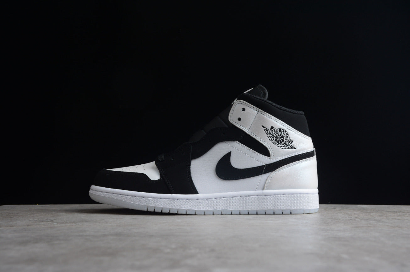 Air Jordan 1 Mid Diamond Shorts