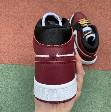 Air Jordan 1 Mid Black And Red Color Matching