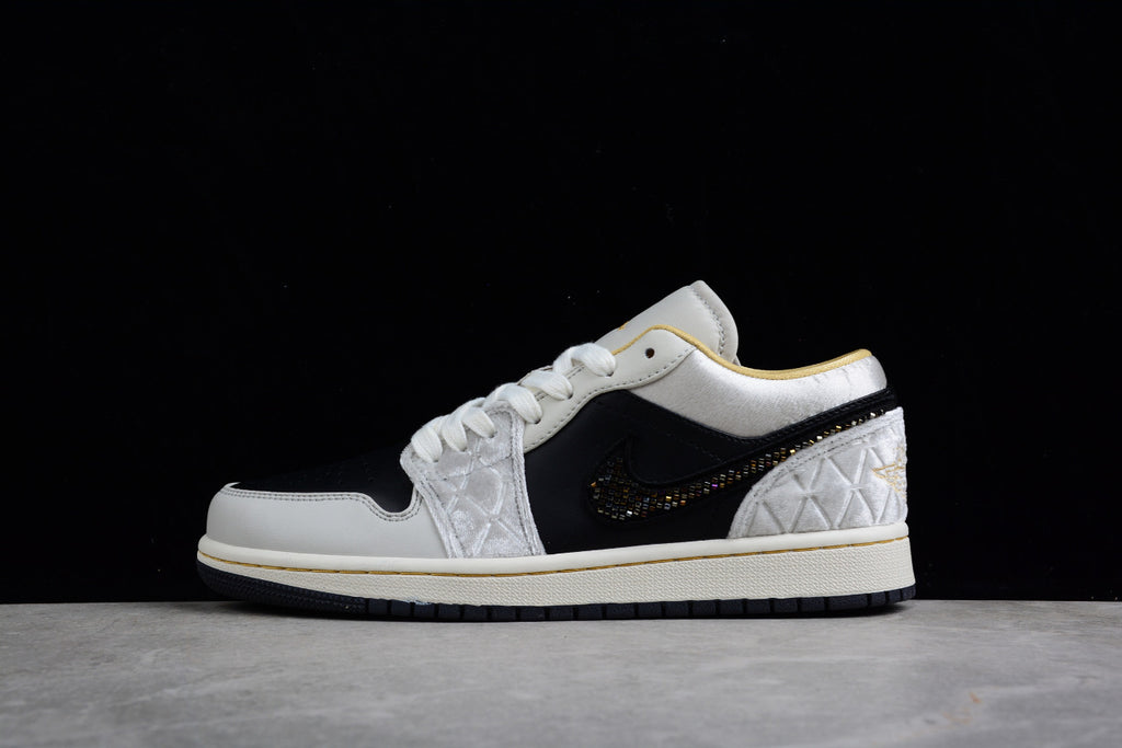 Air Jordan 1 Low 'Beaded Swoosh'